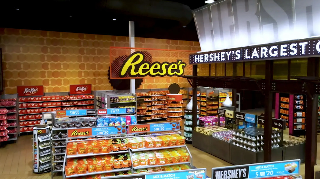 Visit The Hershey’s Chicago candy store