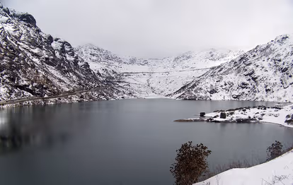 Visit The Thangu Lake When In Sikkim