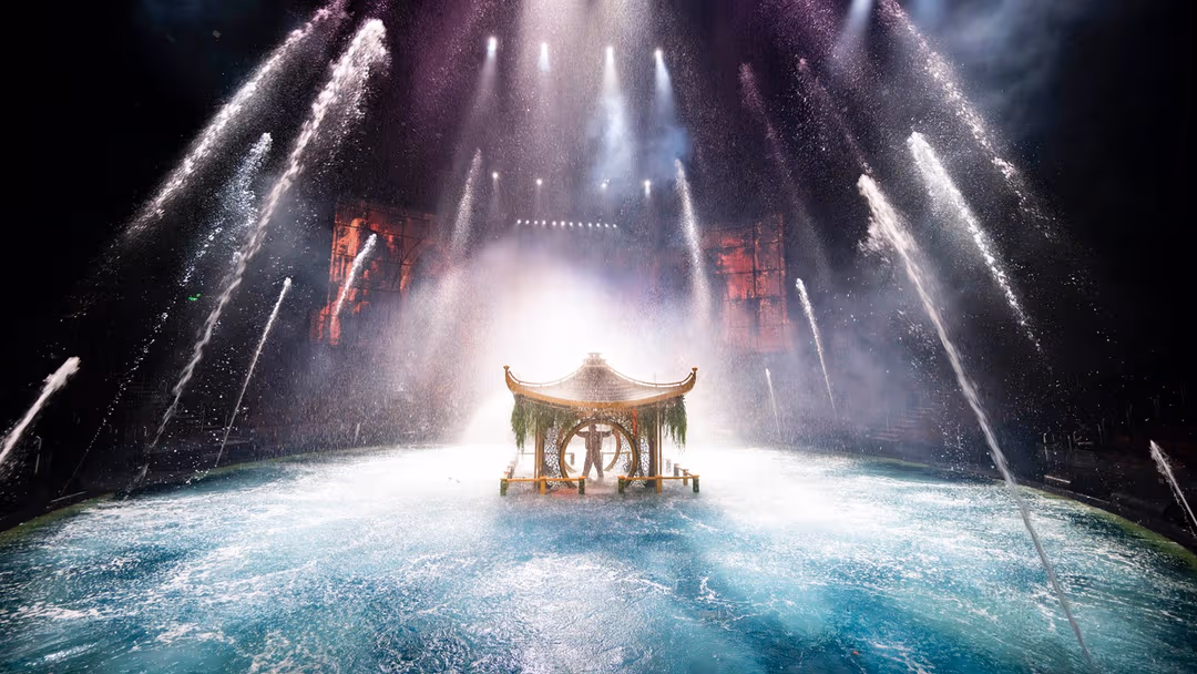 Watch The Worldss Largest Water Show