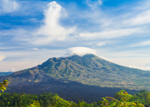 Mount Batur in Bali: A Volcanic Wonder!