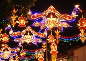 A Local’s Guide to Little India Singapore 2025: Markets, Food & Temples!