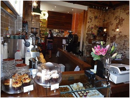 Cafe in Melbourne Australia tour packages from Mumbai