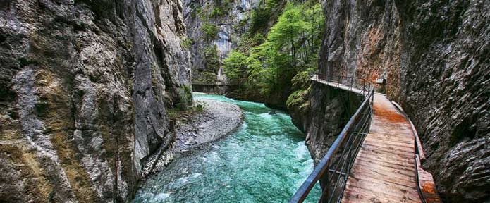 AARE GORGE – Glaciation Beauty Of Swiss Alps