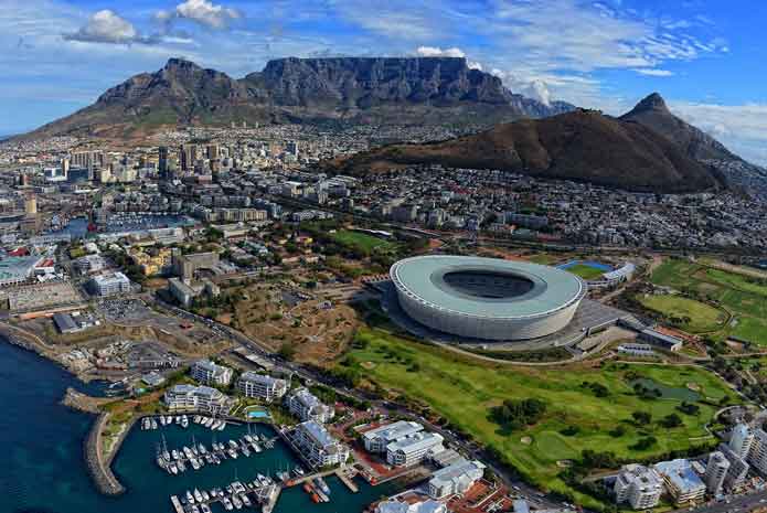 Cape Town: The City Underneath The Table