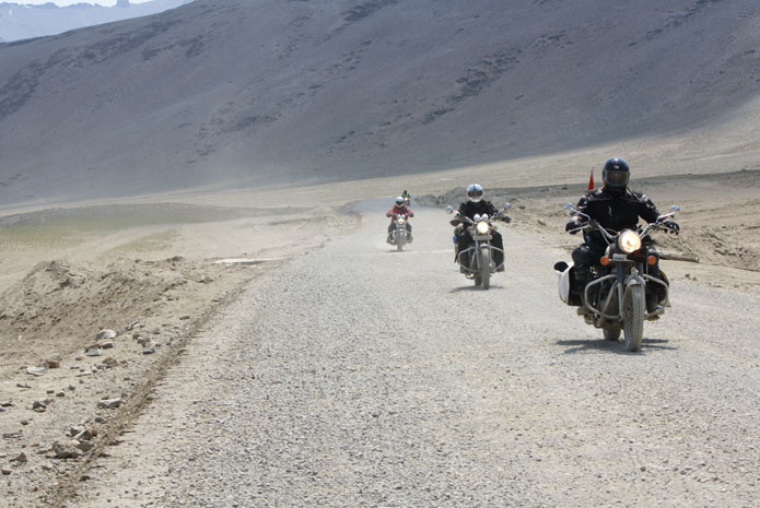 Leh-Ladakh on the roads. A journey described through feelings.