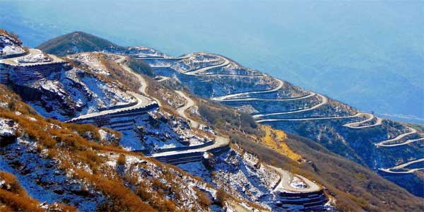 Domestic holiday tours