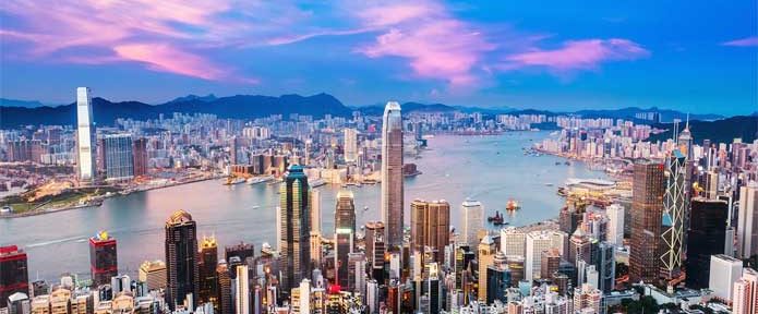 A Guide For Your First Couple’s Holiday In Hong Kong