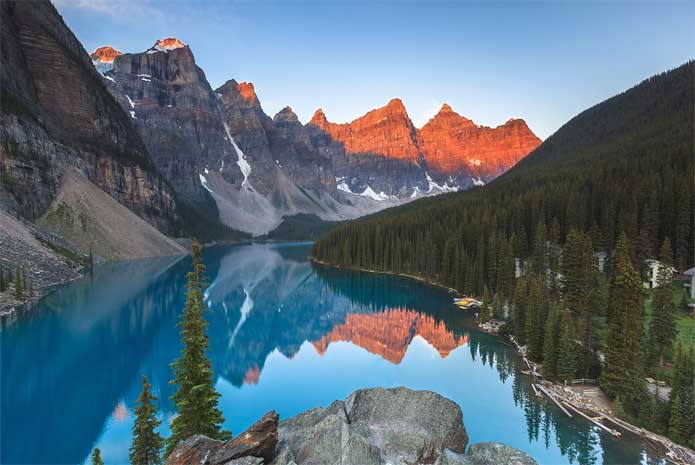 Lakes in Canada Defining Real Beauty