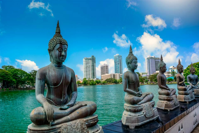 Five Reasons To Visit Sri Lanka At-least Once In Your Lifetime!