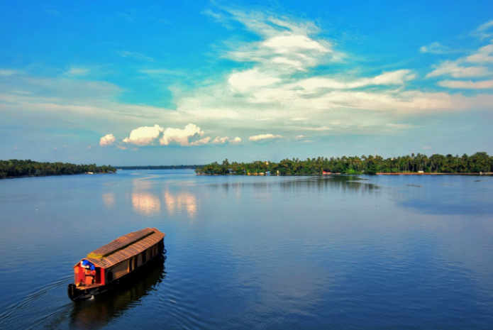 8 Destinations Across Kerala For Travel Photography