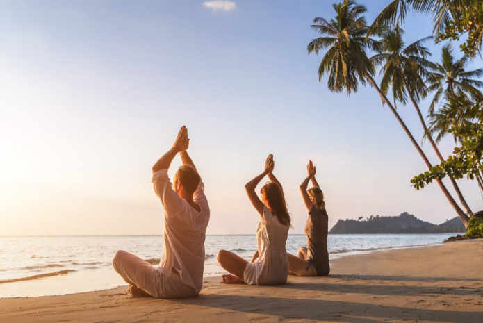 Top 10 Yoga Retreats In India! - Flamingo Transworld