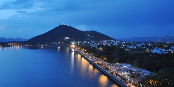 Udaipur holiday tour packages