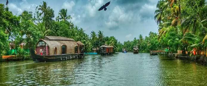 Here’s the Ultimate Guide to the Best Season and Time to Visit Kerala in 2025-26! Here’s the Ultimate Guide to the Best Season and Time to Visit Kerala in 2025-26!