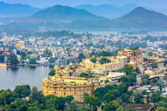 Beautiful places to visit in Udaipur 2021