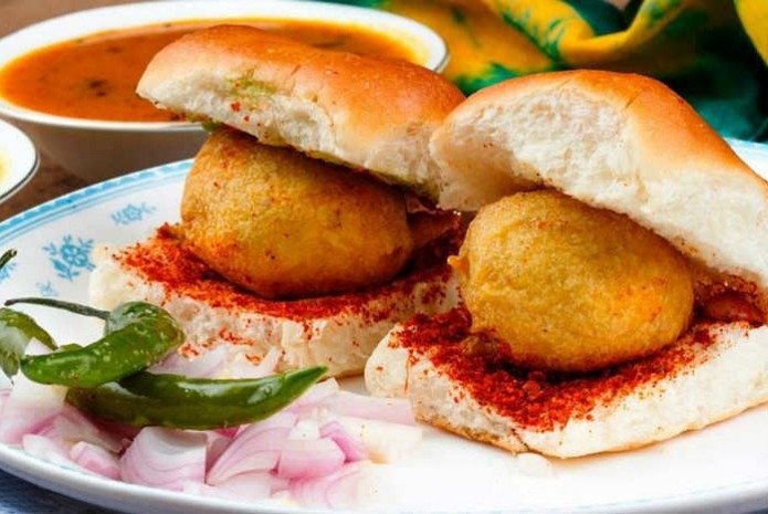 Must have street foods in Mumbai!