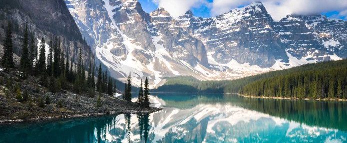 See the most beautiful lakes of the Canadian Rockies this Summer!