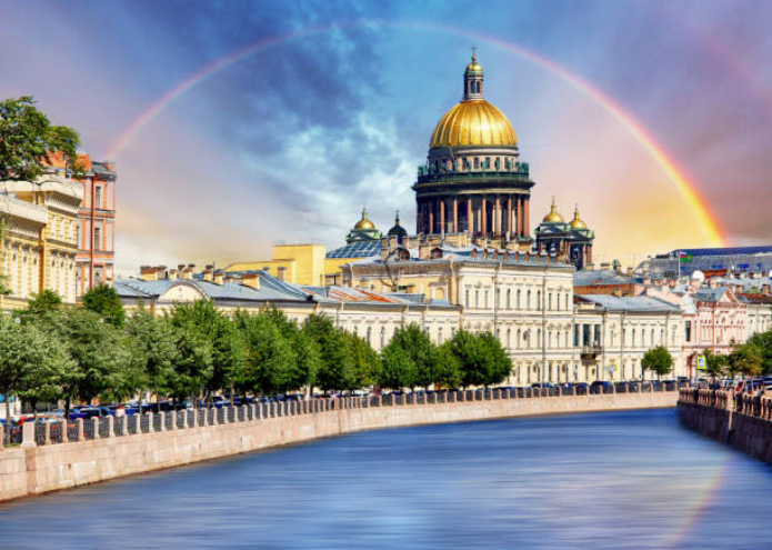 A Sneak Peek Into The Most Popular City In Russia – St. Petersburg