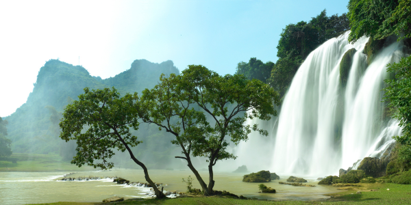 vietnam ban gioc waterfall