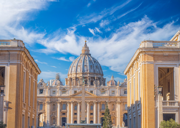 Vatican City: A Glimpse Into a Country Within a Country!
