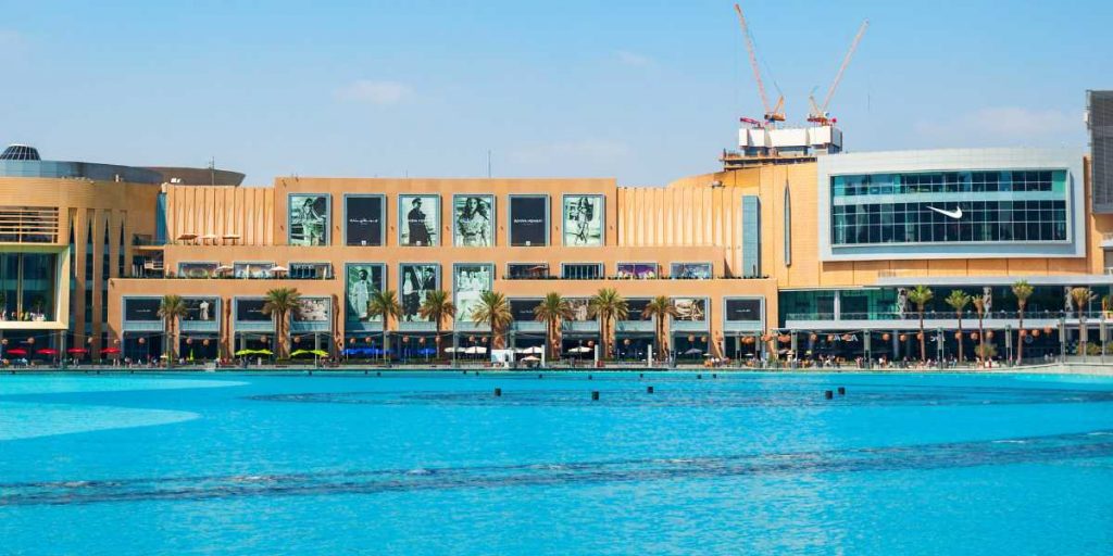 Dubai Mall Full View