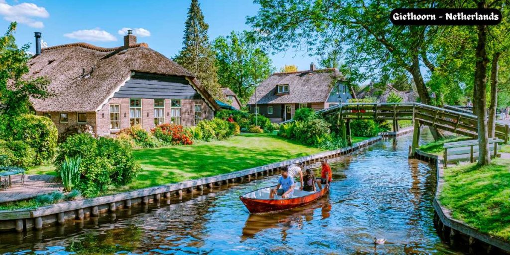 Giethoorn - Netherlands