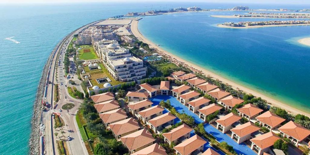 Dining at Palm Jumeirah Dubai