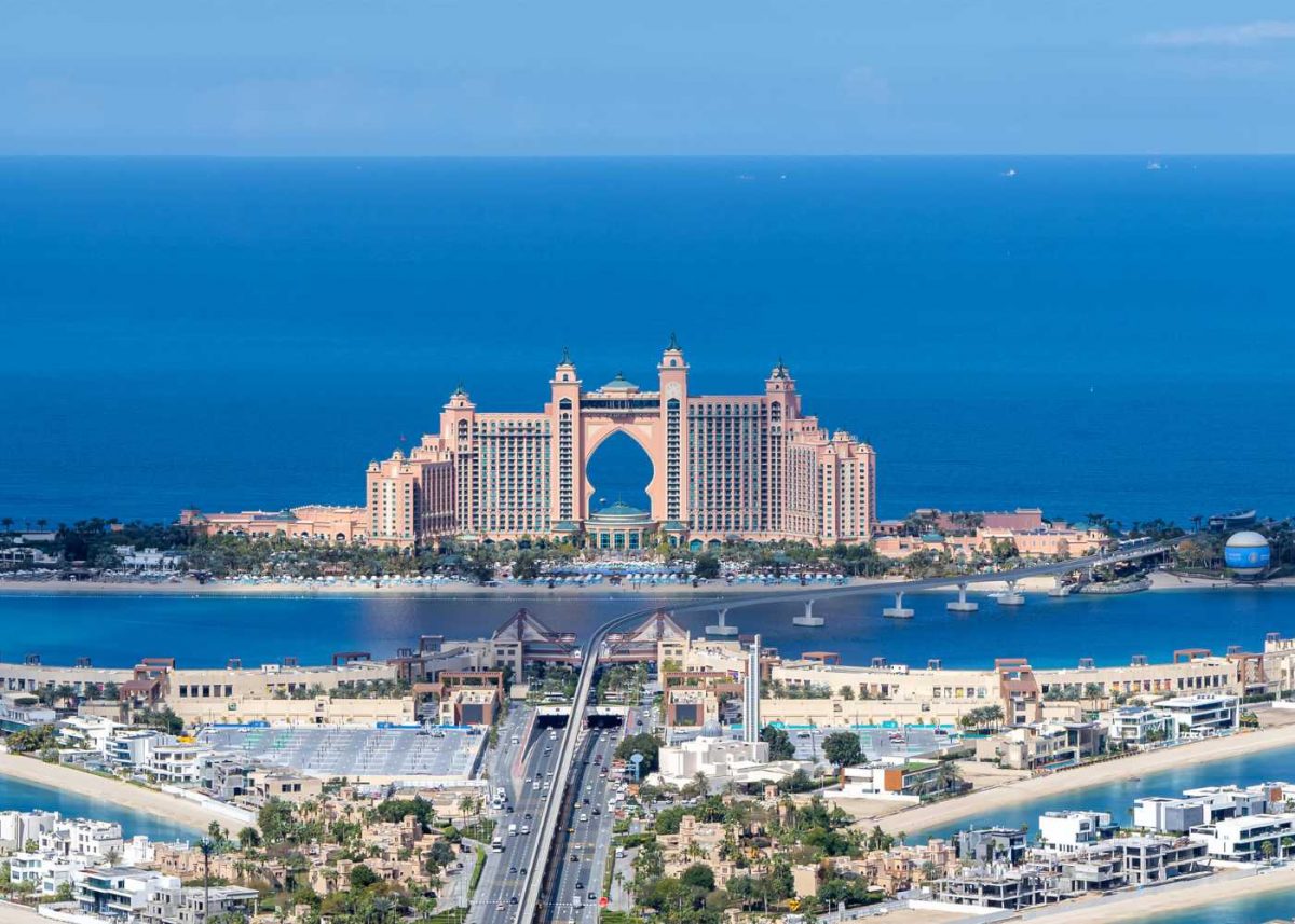 Palm Jumeirah Dubai 2026 – A Complete Guide To The Iconic Island Paradise!