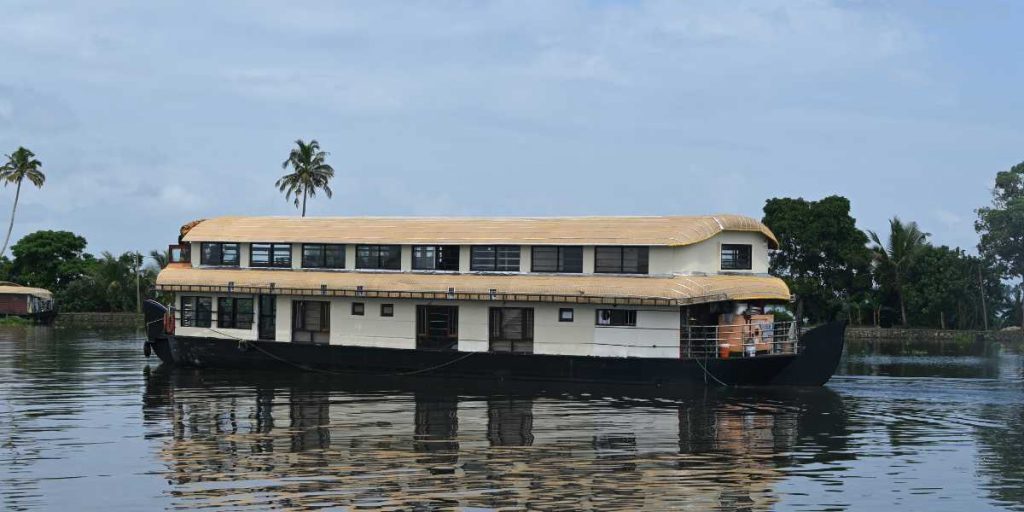 Alleppey Houseboat