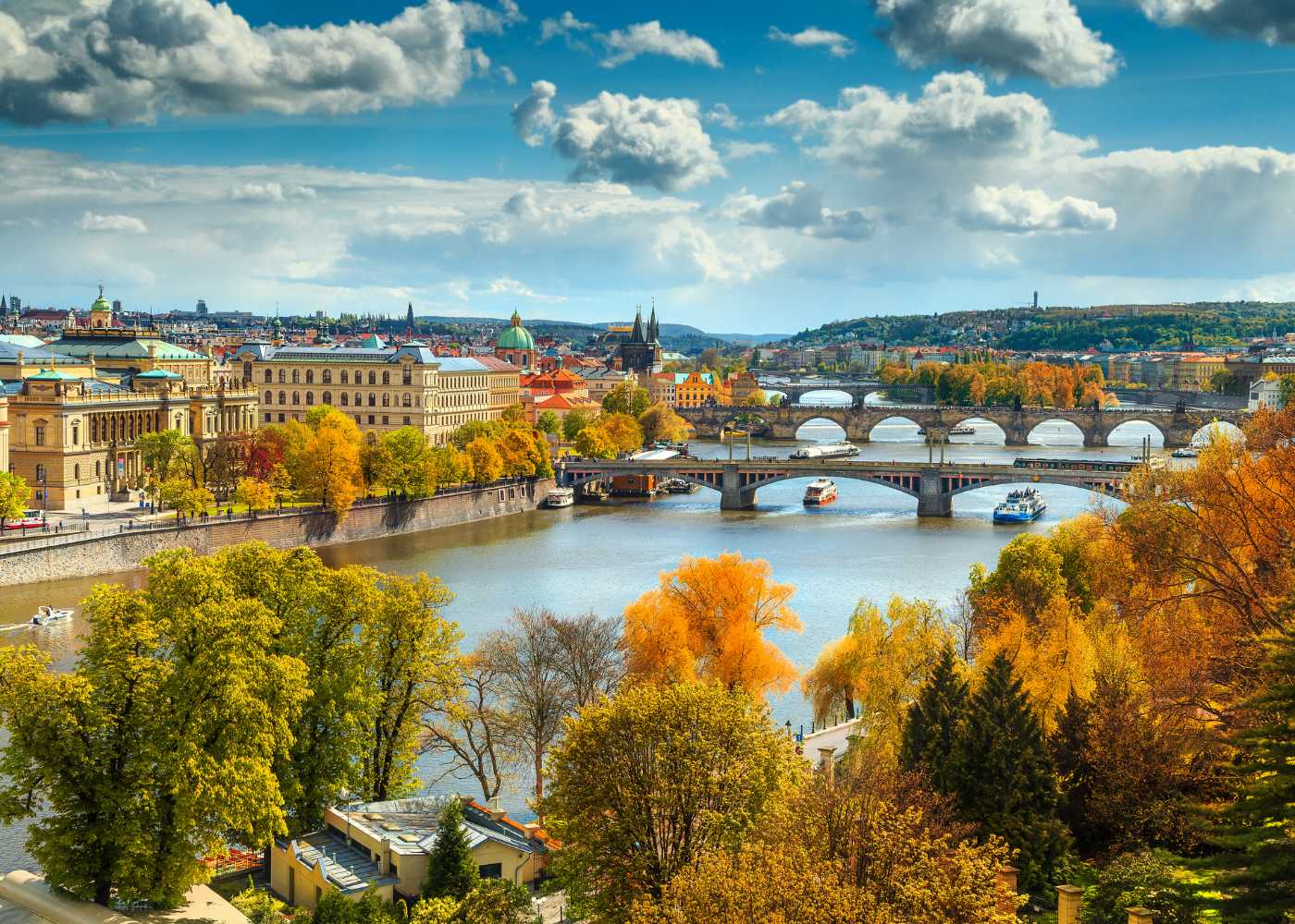 Affordable Europe Tour Packages: What you get under ₹2.5 Lakhs!