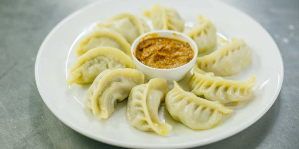 Momos