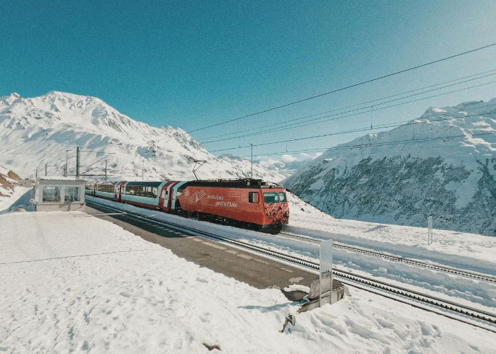 Complete Guide to Switzerland Romantic Train Journeys for Indian Travellers!